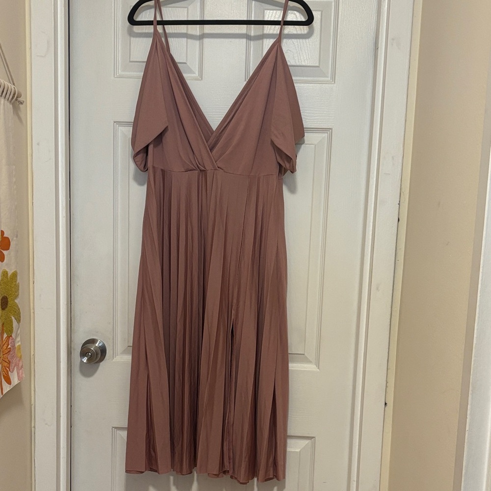 ASOS wedding guest in Dusty Rose